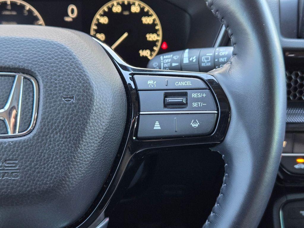 used 2025 Honda CR-V car, priced at $30,758