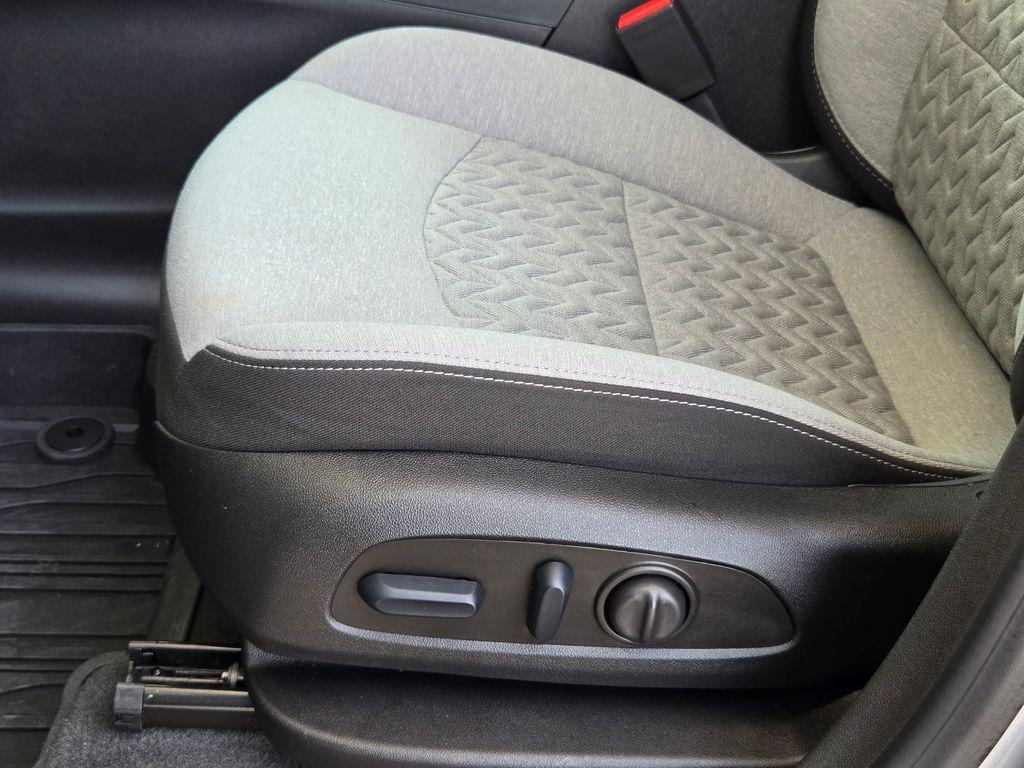 used 2024 Chevrolet Equinox car, priced at $22,874