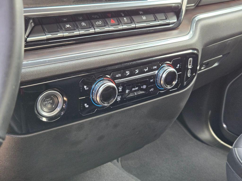 used 2024 GMC Sierra 1500 car, priced at $46,200