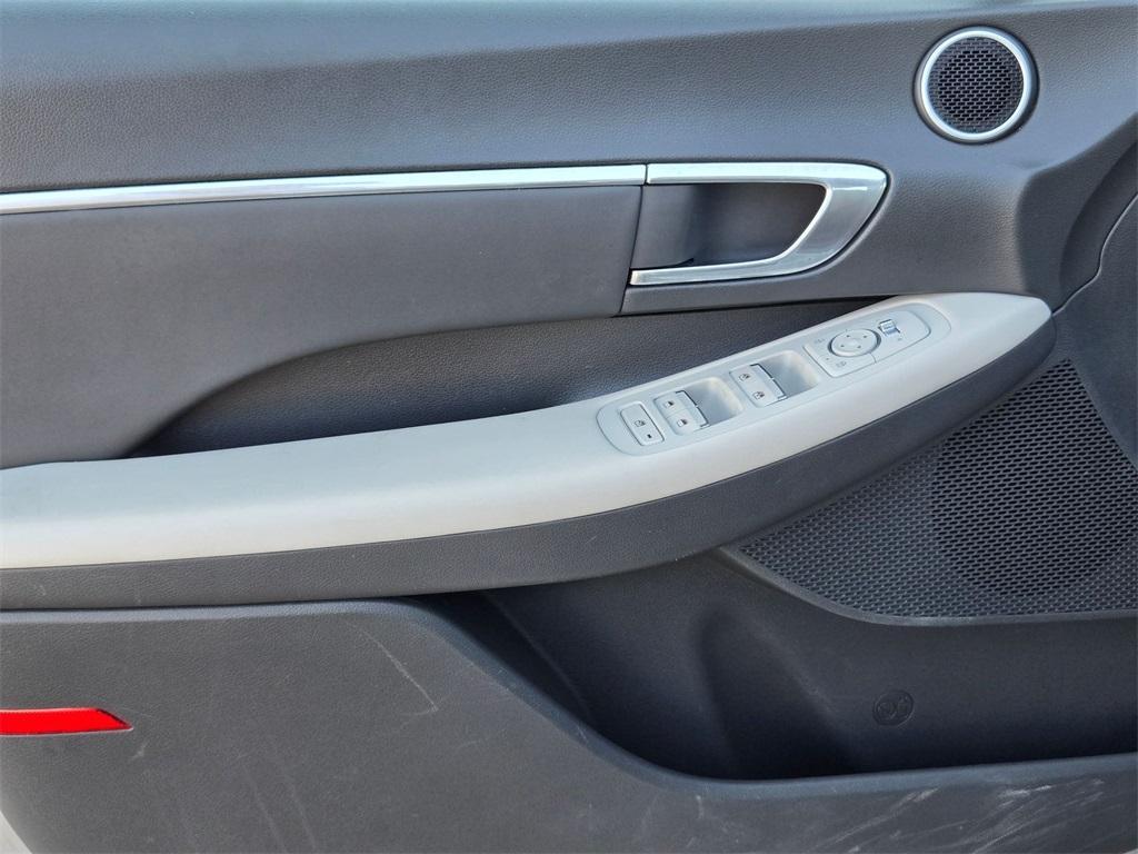 used 2023 Hyundai Sonata car, priced at $18,932