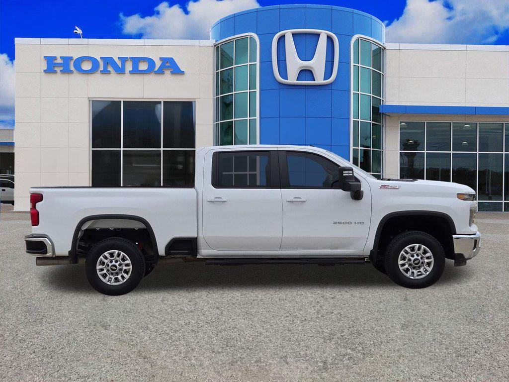 used 2025 Chevrolet Silverado 2500 car, priced at $59,997