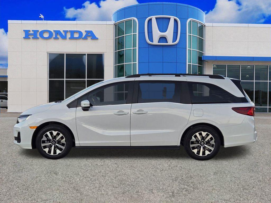 new 2026 Honda Odyssey car, priced at $42,263