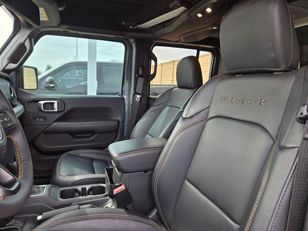 used 2024 Jeep Gladiator car, priced at $37,963