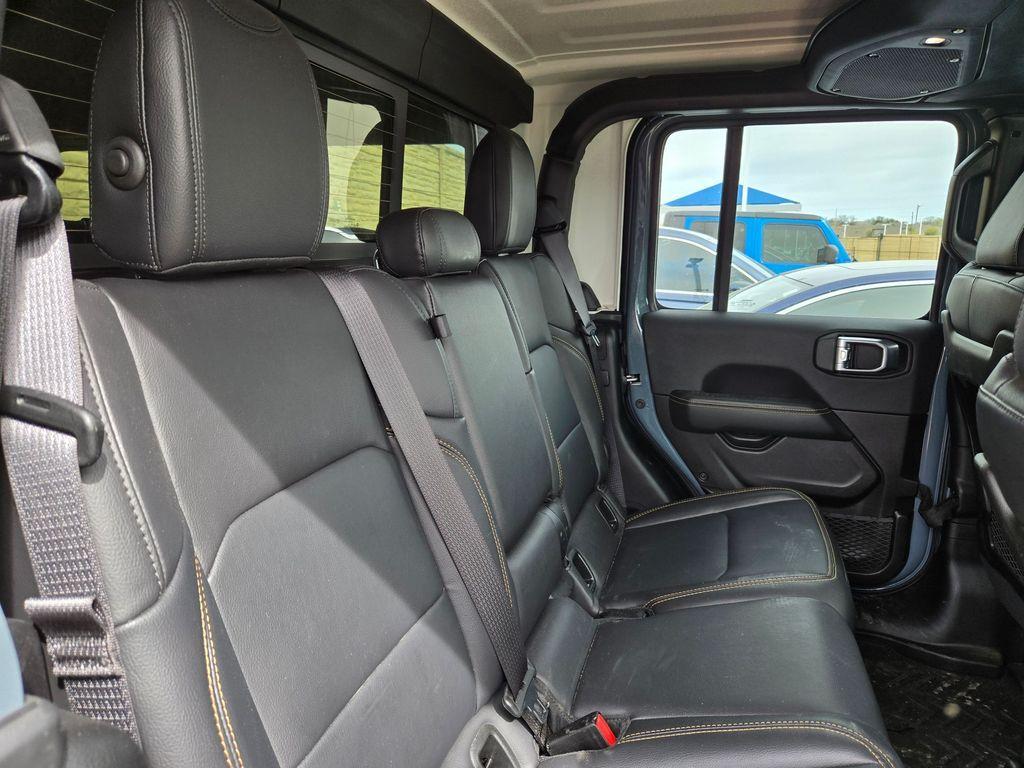 used 2024 Jeep Gladiator car, priced at $37,963