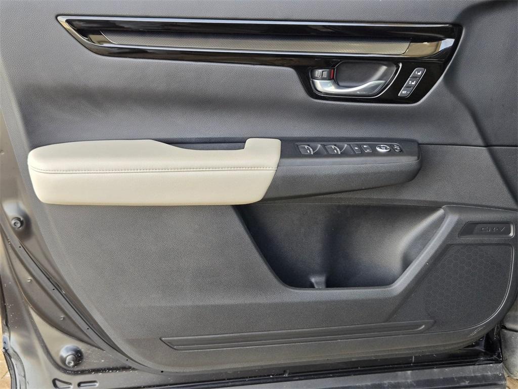used 2023 Honda CR-V car, priced at $27,418
