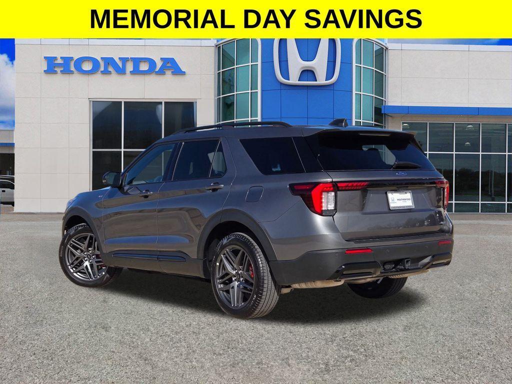 used 2025 Ford Explorer car, priced at $38,587
