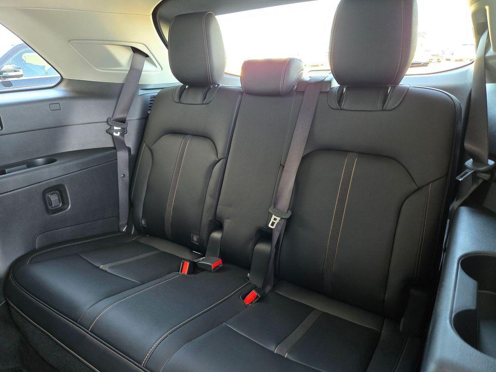 used 2025 Mazda CX-90 car, priced at $33,567