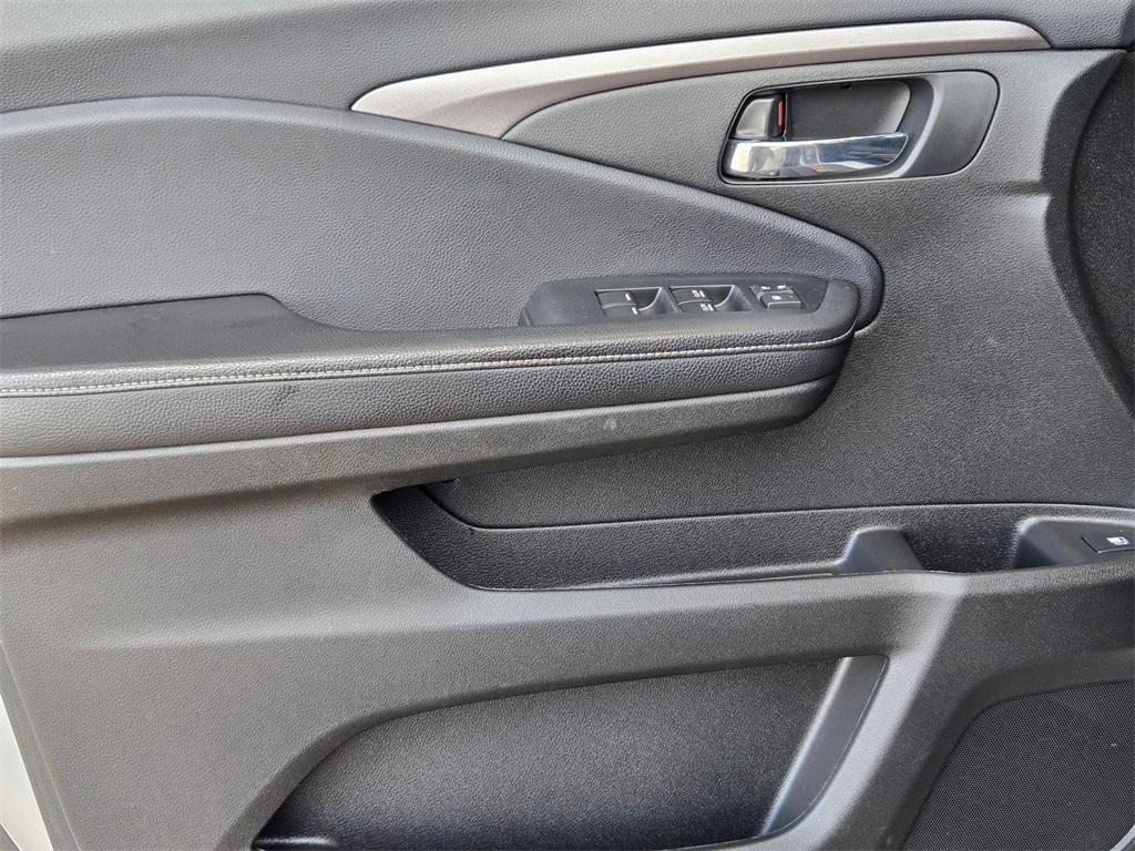 used 2022 Honda Ridgeline car, priced at $26,556