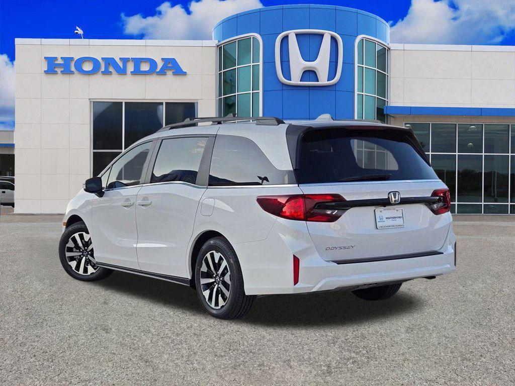 new 2026 Honda Odyssey car, priced at $42,611