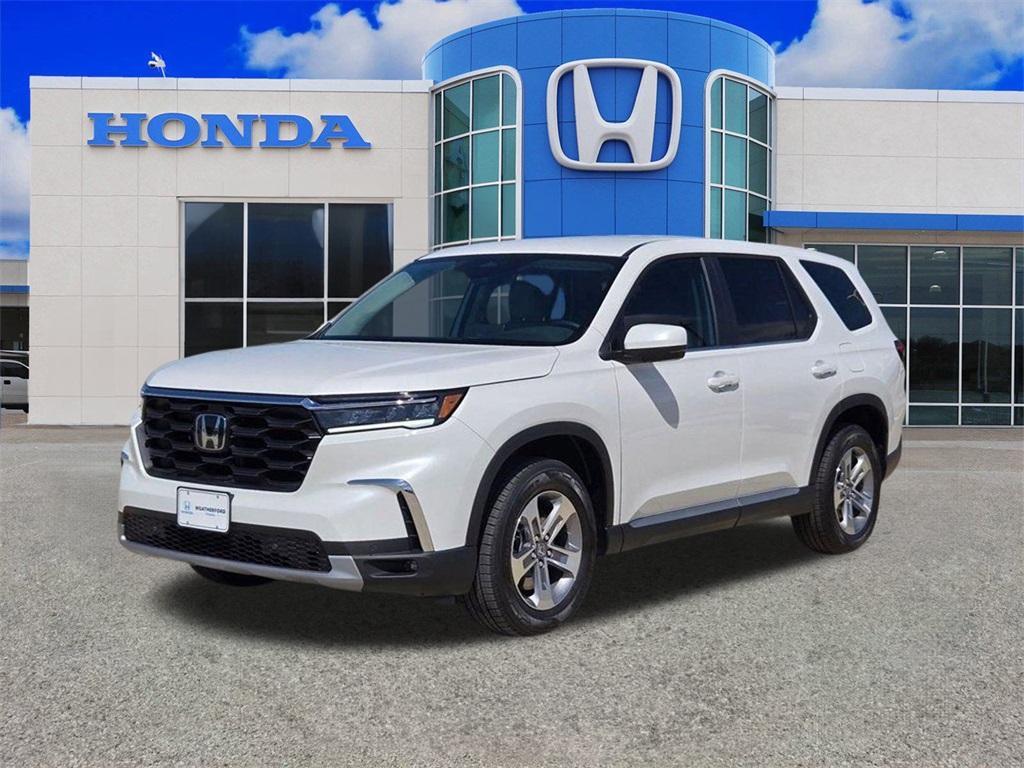 new 2025 Honda Pilot car, priced at $44,443