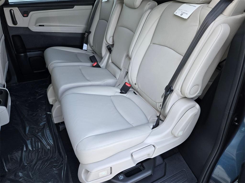 new 2026 Honda Odyssey car, priced at $49,119