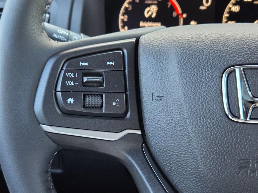 used 2025 Honda Ridgeline car, priced at $36,813