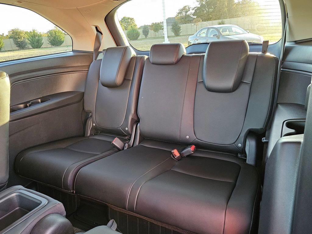 new 2026 Honda Odyssey car, priced at $42,264