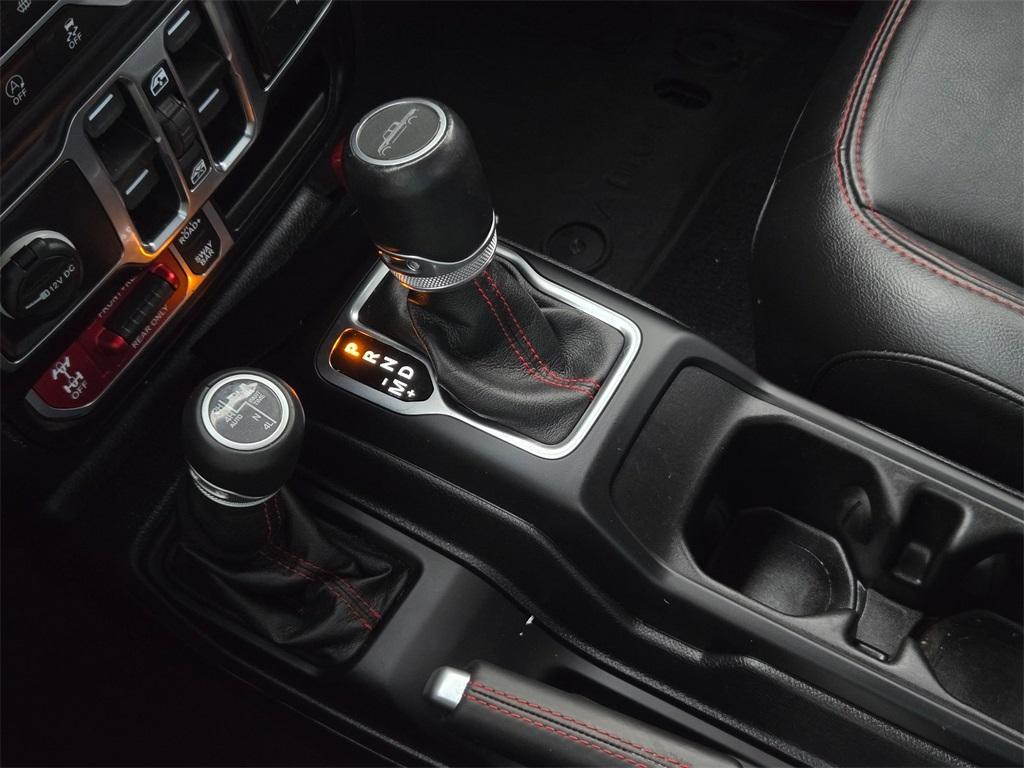 used 2021 Jeep Gladiator car, priced at $37,901