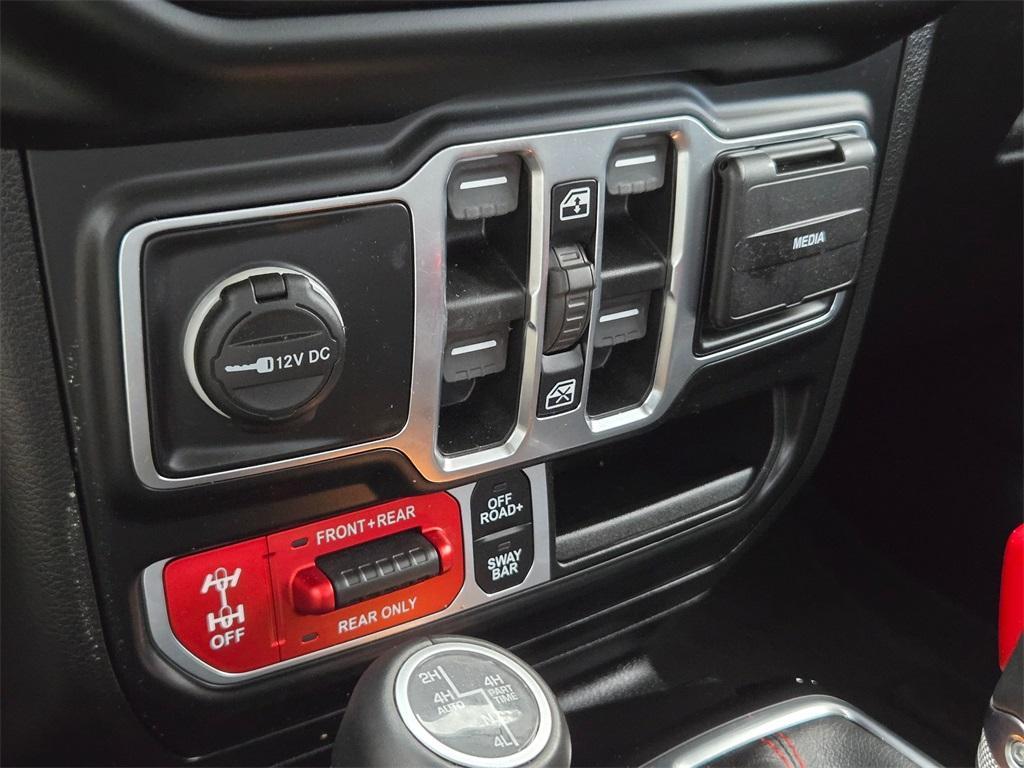 used 2021 Jeep Gladiator car, priced at $37,901