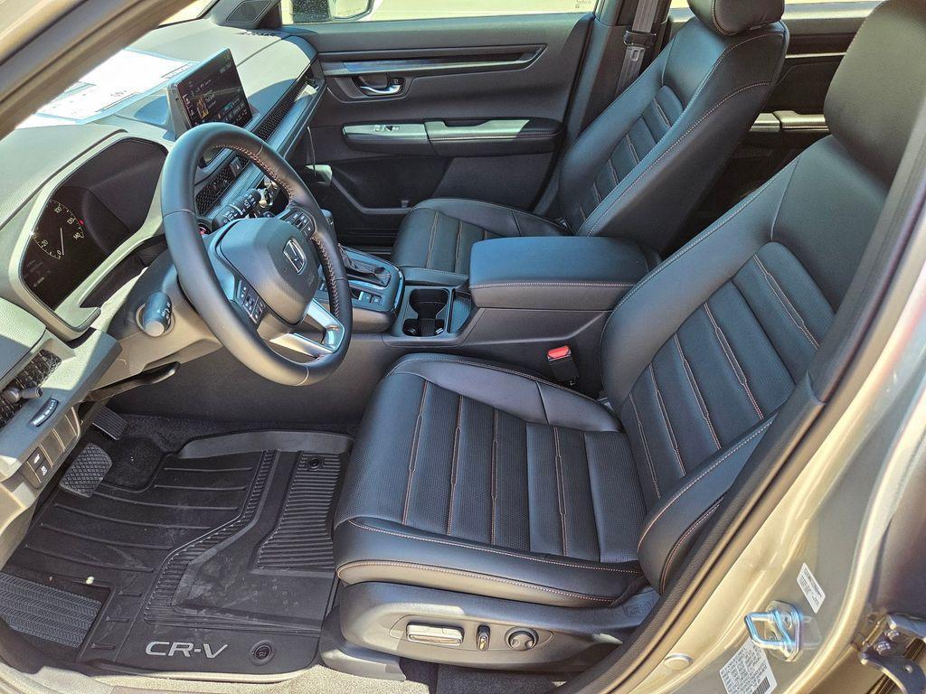 new 2025 Honda CR-V Hybrid car, priced at $37,043