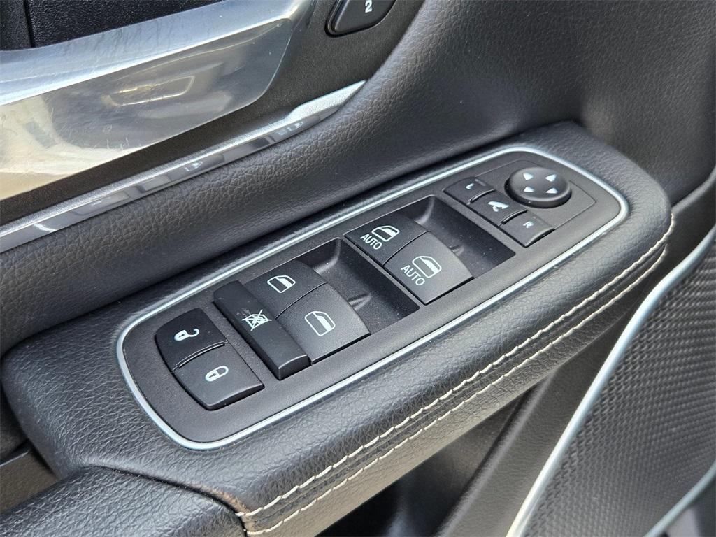 used 2023 Ram 1500 car, priced at $39,273