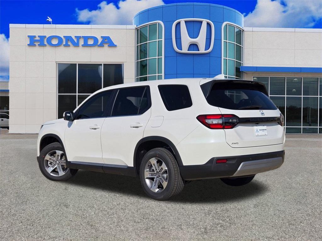new 2025 Honda Pilot car, priced at $43,114