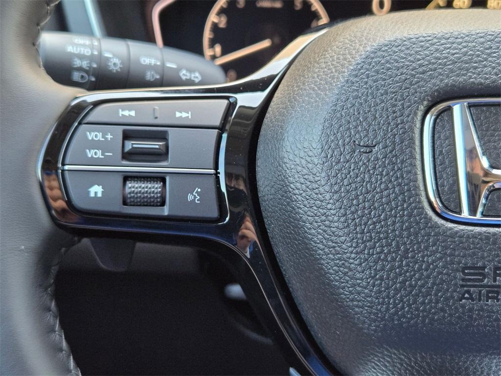 new 2025 Honda Pilot car, priced at $43,114