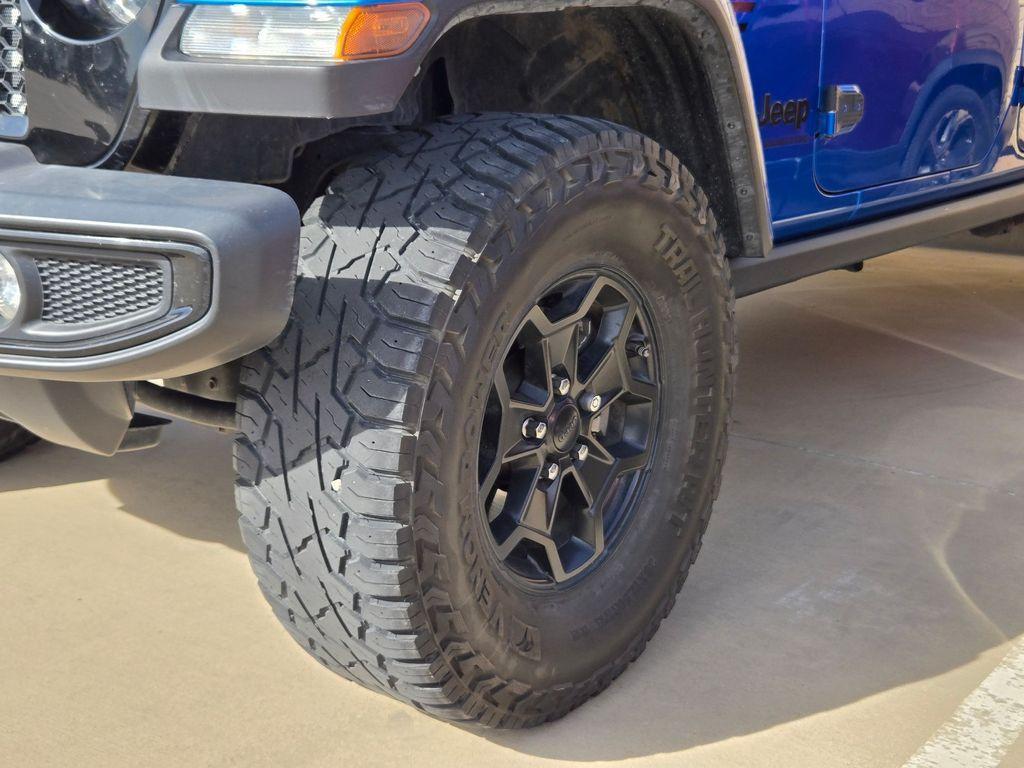 used 2021 Jeep Gladiator car, priced at $25,949