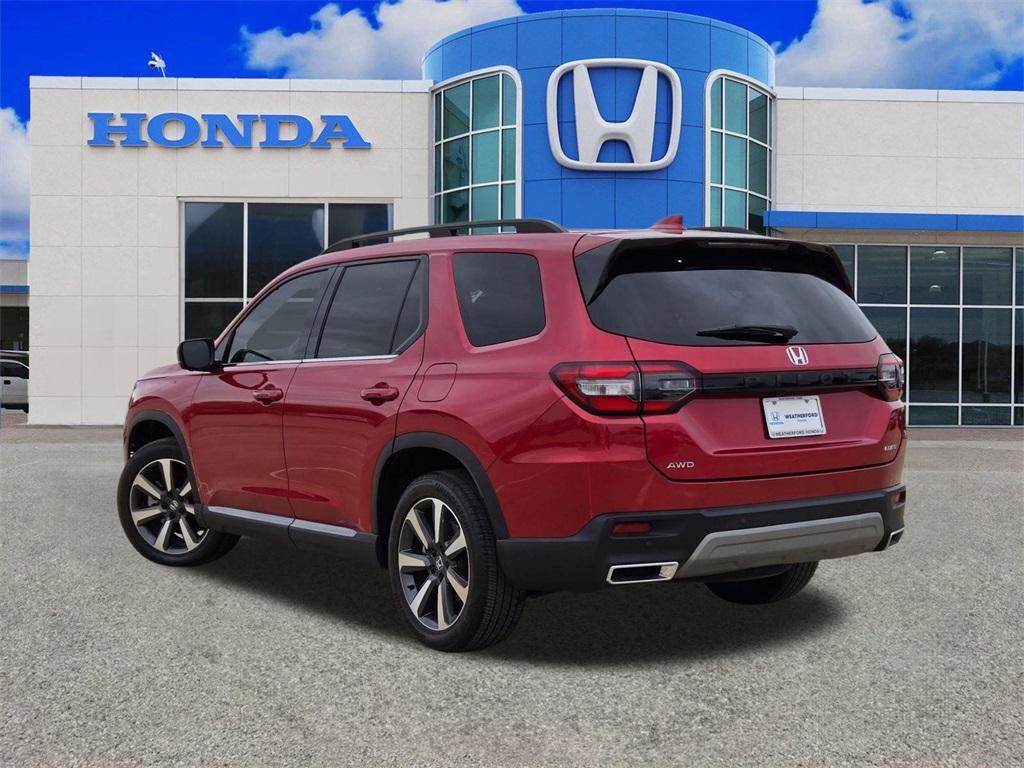 used 2025 Honda Pilot car, priced at $44,553