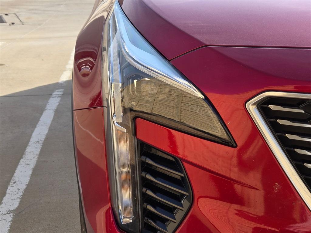 used 2021 Cadillac XT4 car, priced at $20,751