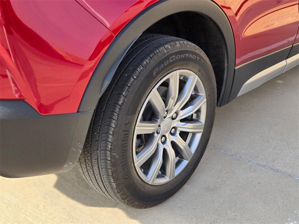 used 2021 Cadillac XT4 car, priced at $20,751