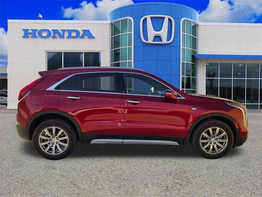 used 2021 Cadillac XT4 car, priced at $20,751