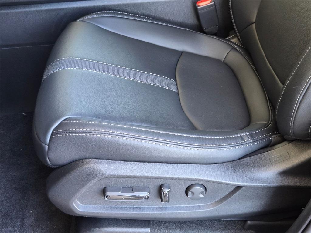 new 2025 Honda Pilot car, priced at $46,075