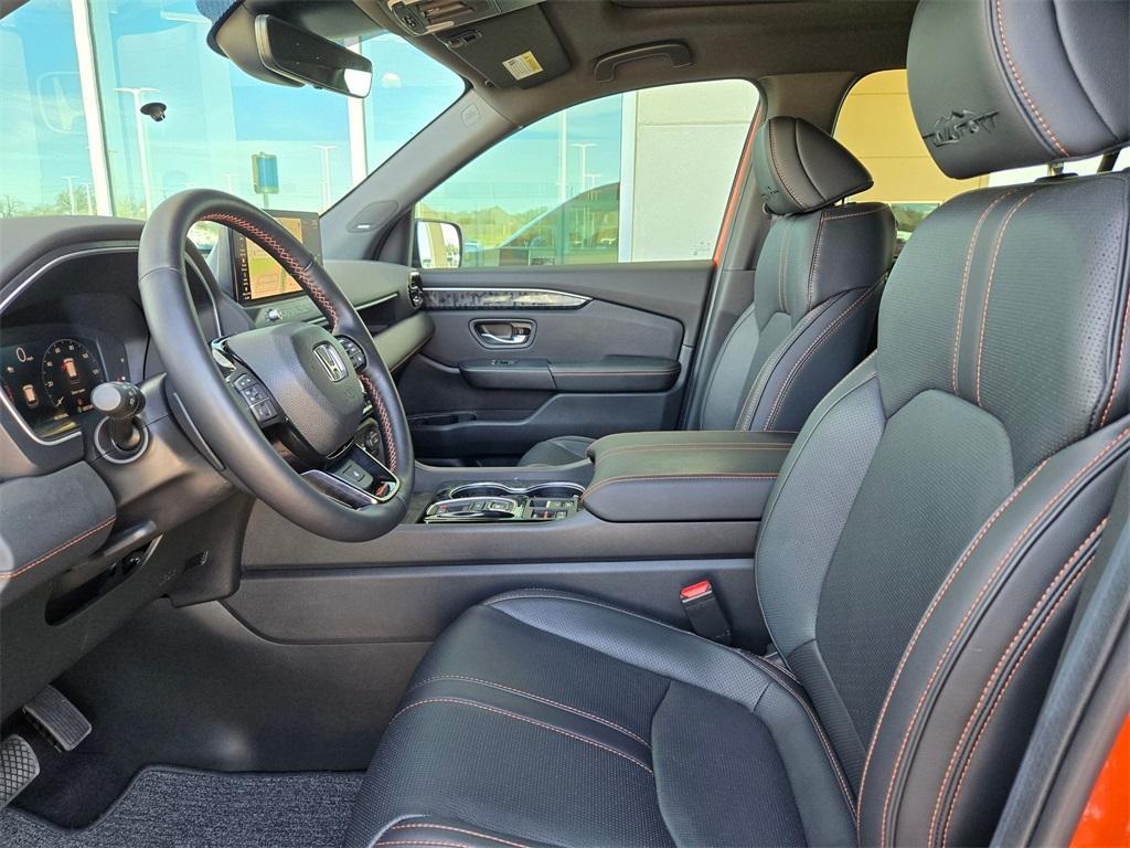 used 2026 Honda Passport car, priced at $49,987