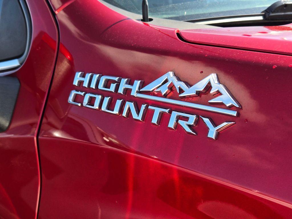 used 2022 Chevrolet Silverado 1500 Limited car, priced at $45,701