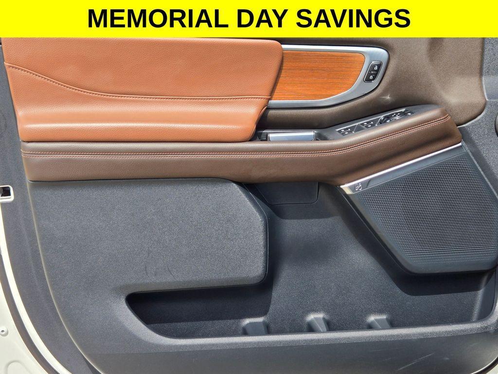 used 2025 Ford Expedition Max car, priced at $75,180