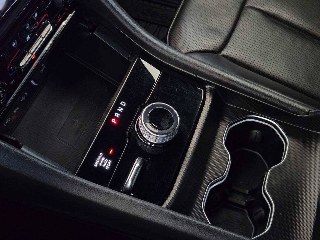 used 2024 Jeep Grand Cherokee L car, priced at $29,999