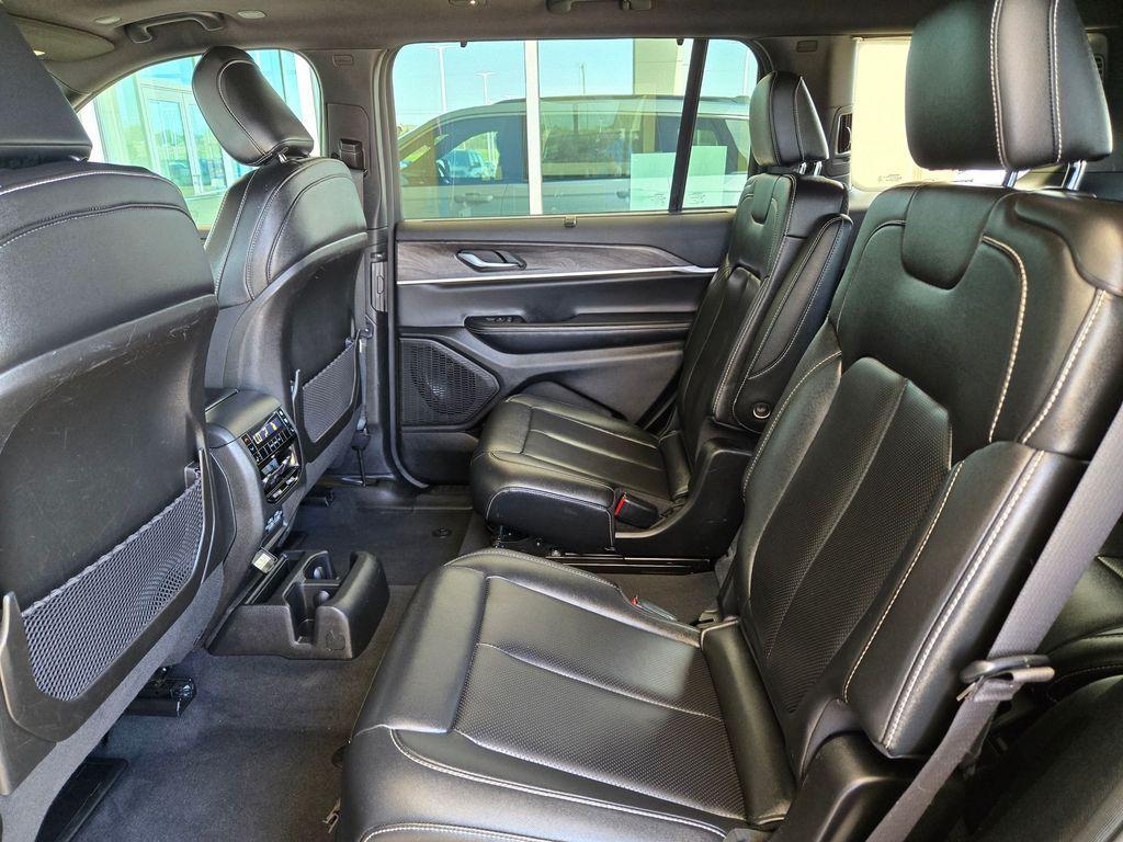 used 2024 Jeep Grand Cherokee L car, priced at $29,999