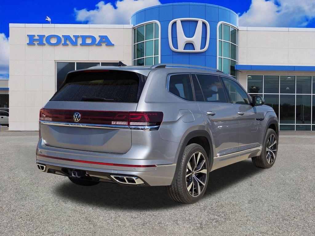 used 2025 Volkswagen Atlas car, priced at $42,723