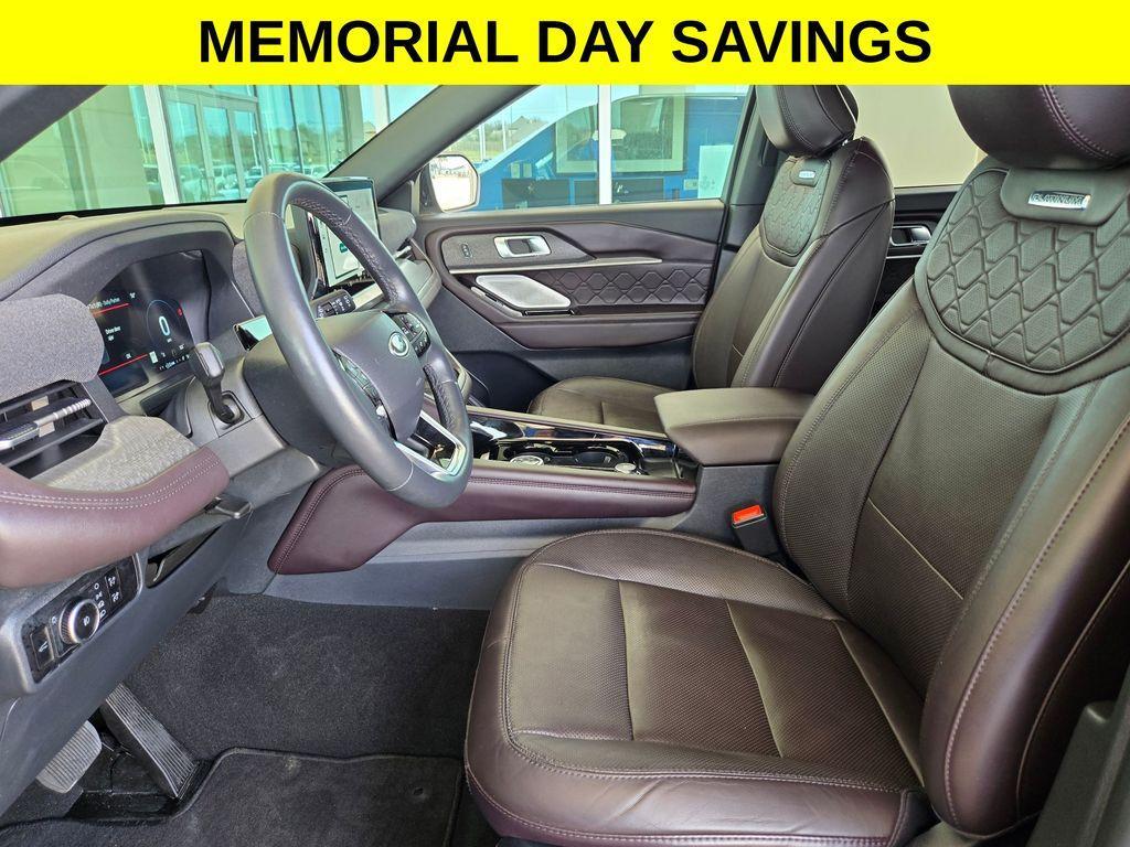 used 2025 Ford Explorer car, priced at $44,319