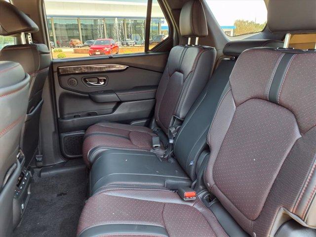 new 2025 Honda Pilot car, priced at $57,260