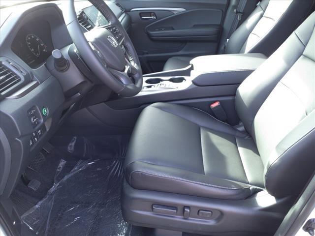 new 2025 Honda Ridgeline car, priced at $44,885