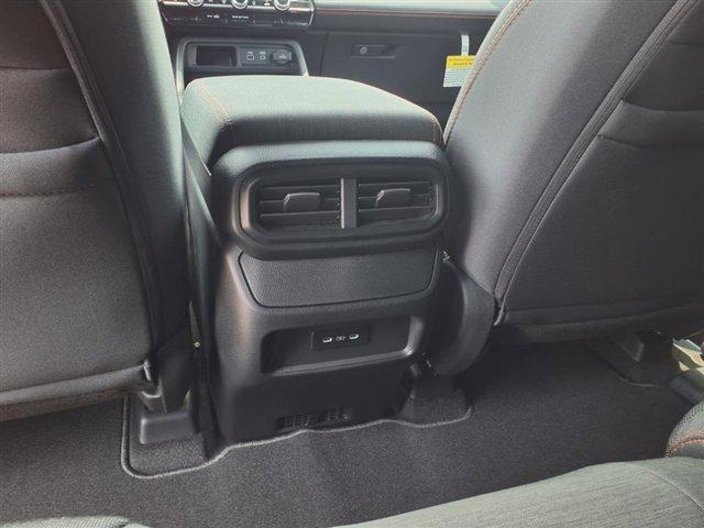 new 2025 Honda Pilot car, priced at $43,795