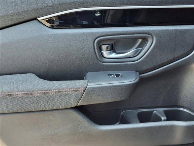 new 2025 Honda Pilot car, priced at $43,795