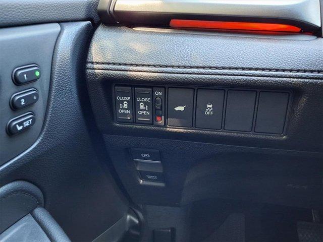 new 2026 Honda Odyssey car, priced at $45,845