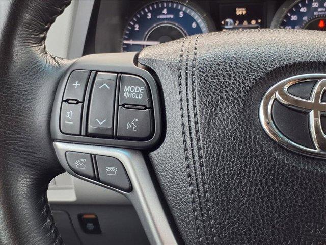 used 2016 Toyota Sienna car, priced at $24,995