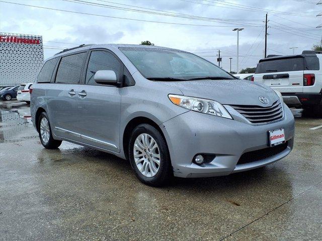used 2016 Toyota Sienna car, priced at $24,995