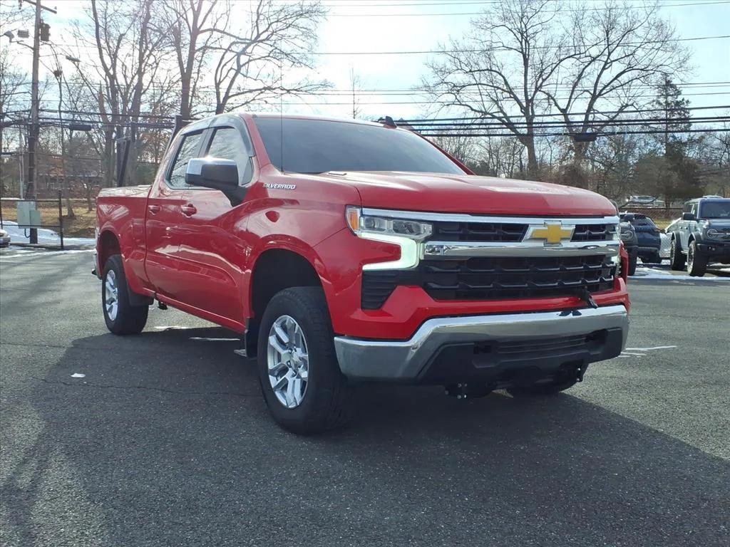 used 2024 Chevrolet Silverado 1500 car, priced at $39,143