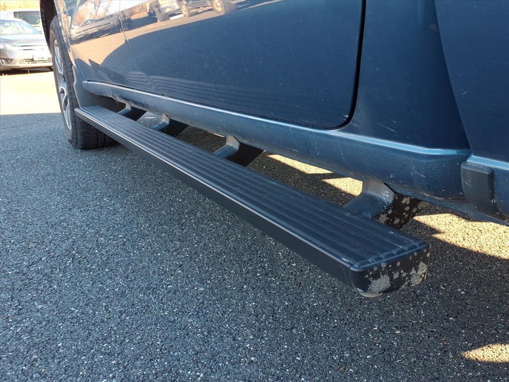 used 2024 Chevrolet Silverado 1500 car, priced at $45,995