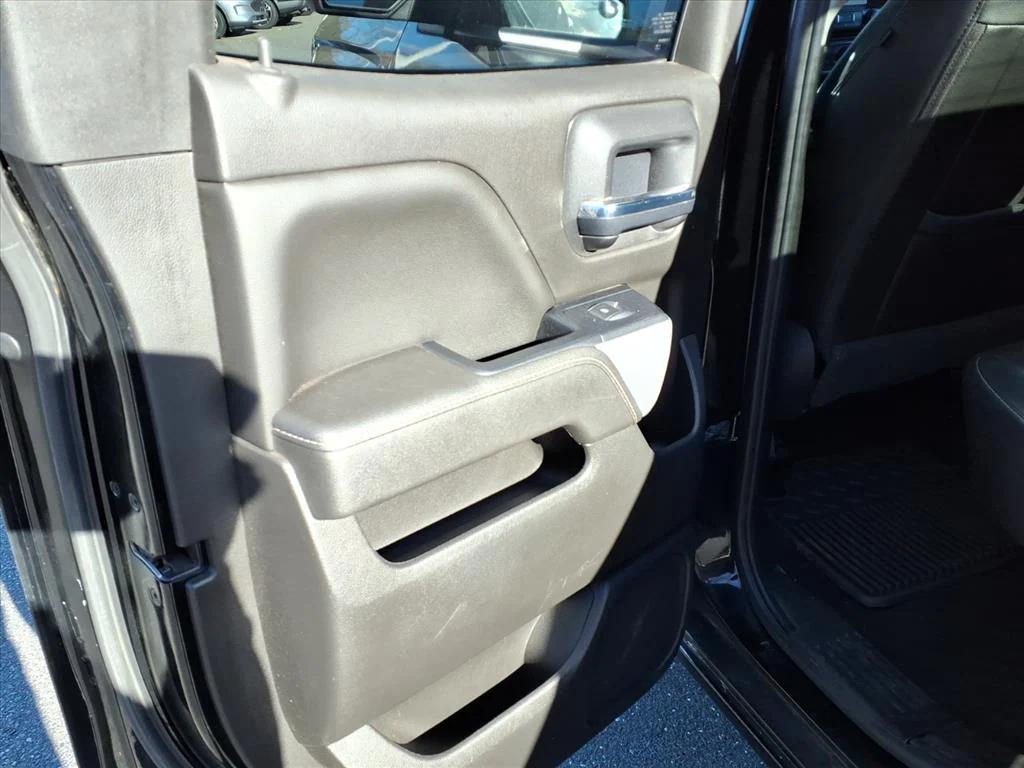 used 2018 Chevrolet Silverado 1500 car, priced at $22,777