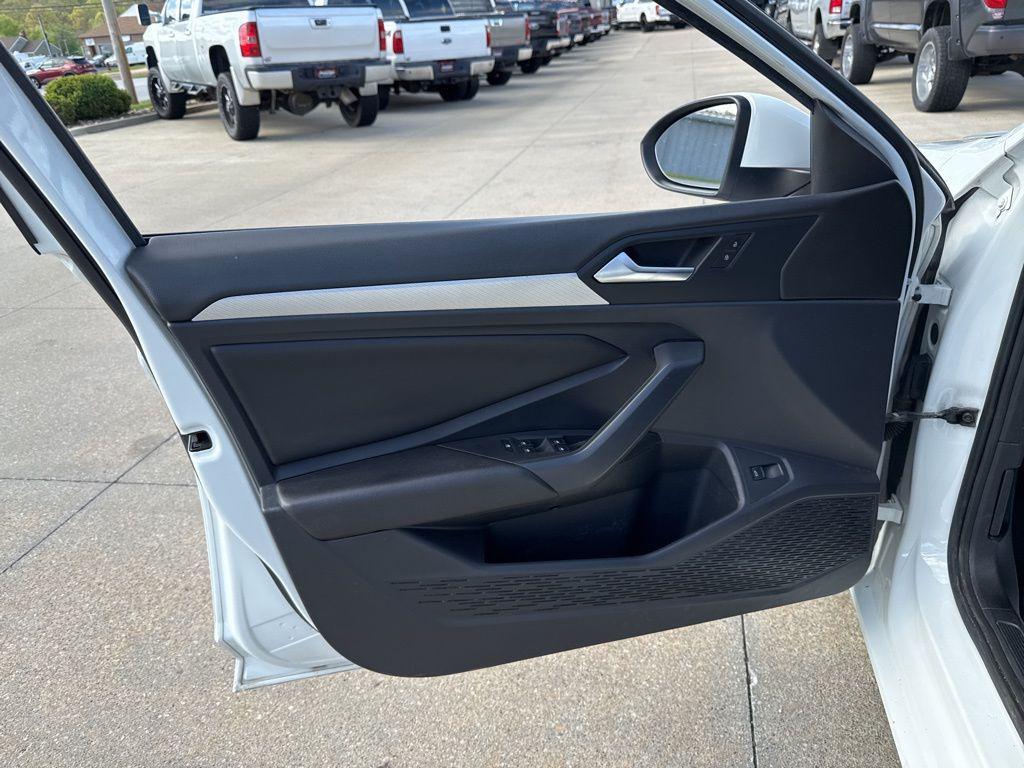used 2019 Volkswagen Jetta car, priced at $9,985