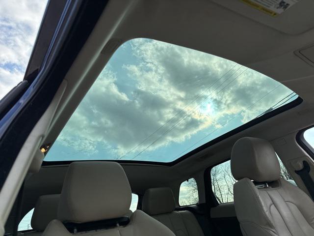 used 2015 Land Rover Range Rover Evoque car, priced at $8,995