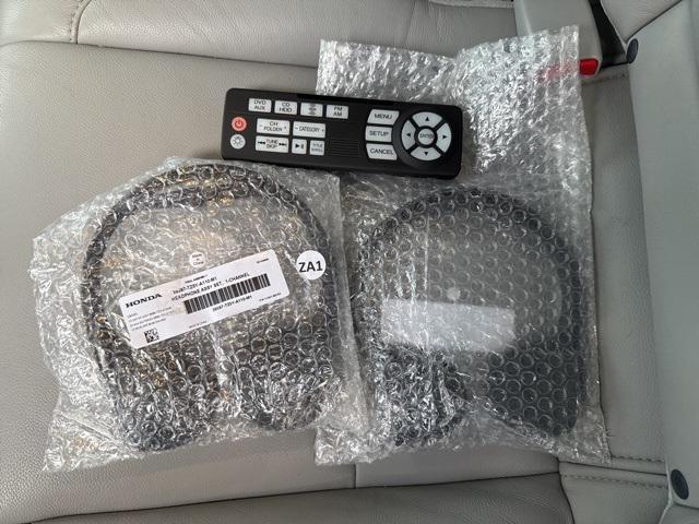 used 2016 Acura MDX car, priced at $12,385