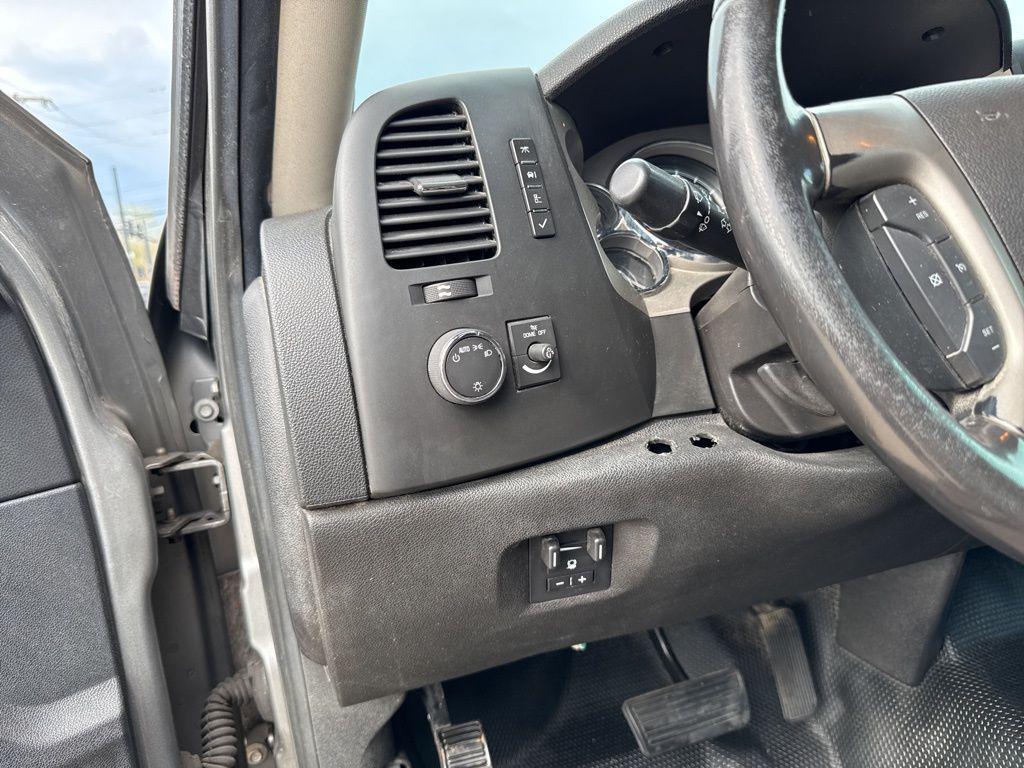 used 2013 GMC Sierra 2500 car, priced at $17,485